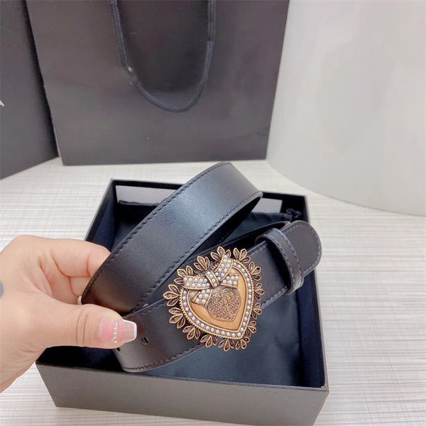 Designer Belt For Women Mens Waist Band Casual Fashion Retro Jeans Minimalist Leather Belts Smooth Buckle Ceinture