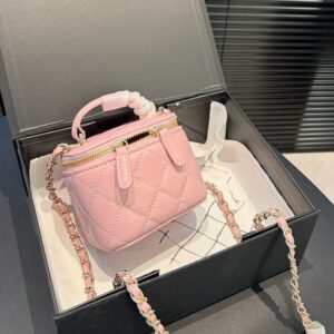 Designer Ladies Mini Makeup Bag with Leather Top Handle Cosmetic Case Purse Diamond Lattice Gold Letters Hardware Matelasse Chain Shoulder Cross Vanity Box 11x9cm