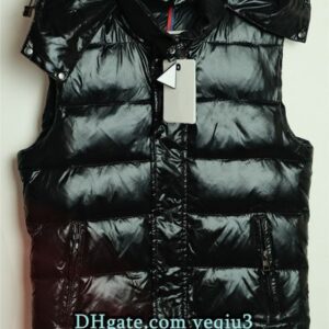 Men Designer Down Vest White Duck Padded Vest Jacket Fluffy Winter Outerwear Thickening Warm Parkas for Cold Weather Plus Size Options Streetwear Classic Jacket