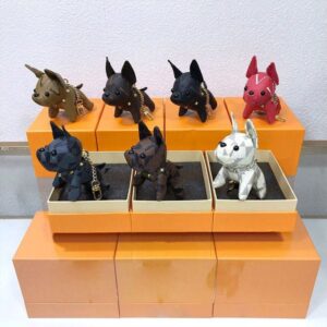 Keychains Fashion Key Buckle Purse Pendant Bags Dog Design Doll Chains Car KeyBuckle Keychain 13 Option