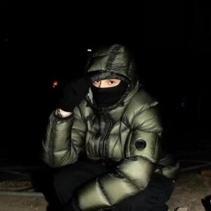 Mens Jacket Designer Hoodie Puffer jacket Breaded jackets Pullover Coat with Lens Hat High Street Windbreaker