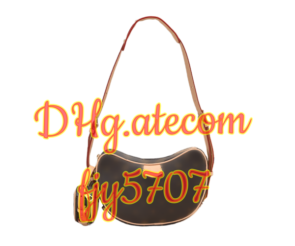 Designer bag heart-shaped, luxury shoulder bag: durable leather design, with detachable small bag