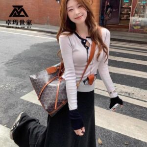 Designer bag Shoulder Bag Fashion Crossbody Luxury Bag Purse Designer Large Capacity Tote Bag Women Fashion Versatile Shoulder Bag Simple Commuter Hobo Bag