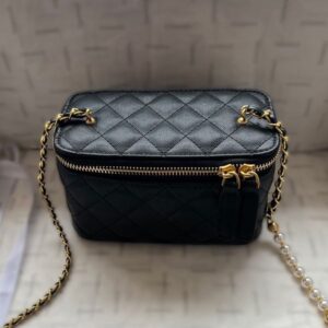 Cross Body Designer Bag Shoulder Half Moon Makeup Bag High Quality Genuine Leather Cowhide Gold Pearl Chain Hand Bags Luxury Designer Bag Crossbody Women Handbag