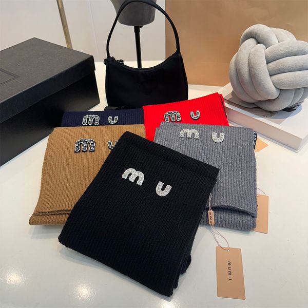 Fashion New top Womens Man Designer Scarf fashions brand Cashmere Scarves For Winter Womens and mens Long Wraps gift