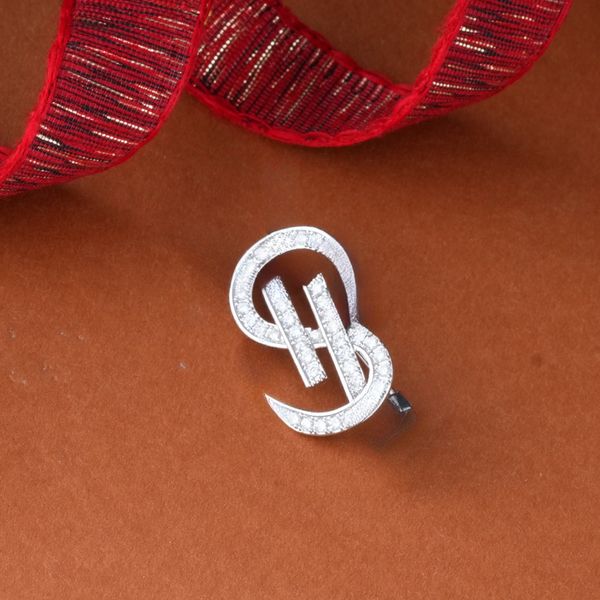 Brand Designer Brooches Women Men Couples Luxury Rhinestone Crystal Pearl Brooch Suit Pin Fashion Jewelry Accessories