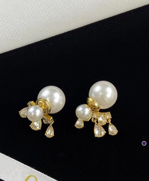 Pearl letter-set diamond fringed star stud earrings for women - vintage earrings