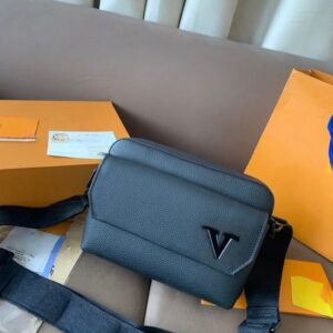 Men Shoulder Bags Men Bag Handbag Fashion Bags Cross Body Messenger Style Female 3D letter messenger bagHigh Quality Briefcase