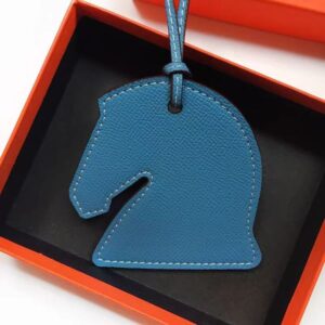 Designer Keychain for Womens Luxury Keyring Keychain Bag pendant Charm Horse head Stylish Keychain Hangings Leather Keychain