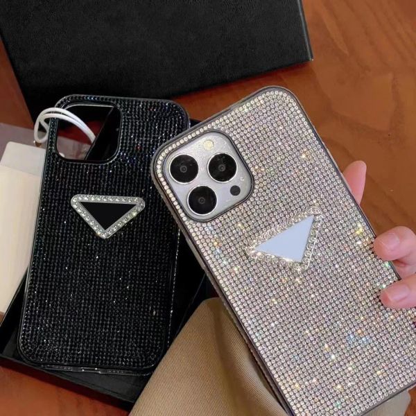 Triangular nameplate Letter Mobile Shell Cover dia pattern For iPhone 15 Pro Max 15Plus 14Pro 13 12 11 Fashionable phone case with dias