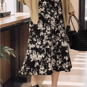 Plus size, chubby mm ink painting fish tail skirt, women's ruffle edge printed half skirt, summer split mid length skirt 3420