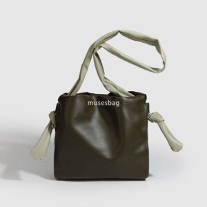 New PU Material Street Trend Daily Matching Women's Underarm Bag Fashionable and Versatile French Commuter One Shoulder Crossbody Bag