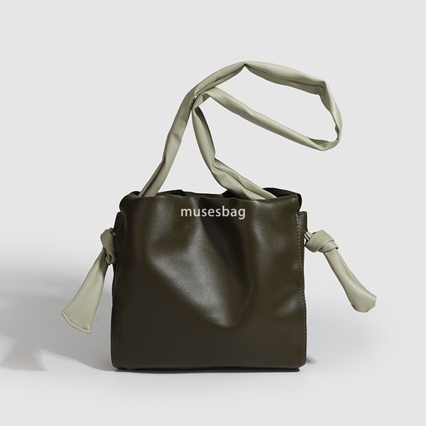 New PU Material Street Trend Daily Matching Women's Underarm Bag Fashionable and Versatile French Commuter One Shoulder Crossbody Bag