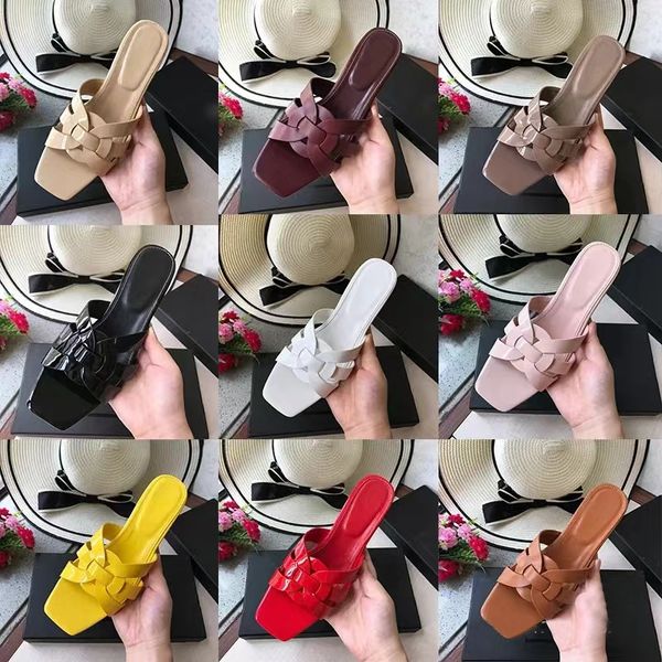 Designer Sandals Women's Slippers Luxury Designer Slippers Shallow Beach Leisure Indoor Full Set of Accessories Summer Women's Slippers Women's Sandals