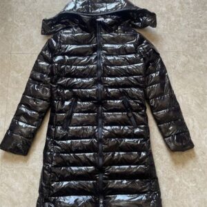 Designer Women Down Jacket White Duck Puffer Parka with Soft Wolf Fur Trim Asian Size Slim Fit Classic Coat Christmas Gift NFC Version Down vest Women Puff Jacket