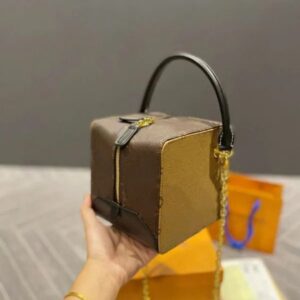 Designer box fashion handbag original top chain bag cosmetics bag box type bag shoulder crossbody bag
