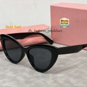 miuly sunglasses Luxury Designer Sunglasses For Women Rectangle Square Vintage Shades Driving Polarized Sunglass Male Sun Glasses Fashion Metal Plank Sunglas 08f