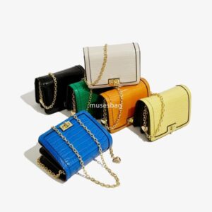 New high-end PU crossbody bag commuting and leisure shoulder bag fashionable and versatile small square bag versatile and elegant bag