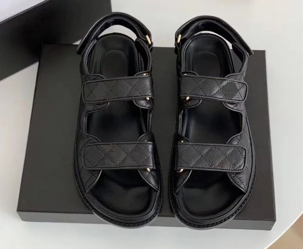 Designer sandals fashion sandals summer slippers luxury women's sandals slip casual shoes beach casual slippers