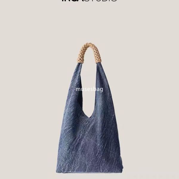 New high-quality Korean denim canvas bag, women's shoulder tote bag crescent bag niche design texture ins