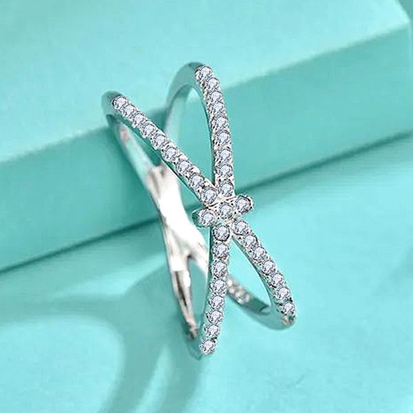 Chic Women's Solid 925 Silver Butterfly Knot Jewelry Piece Featuring Modern Line Design