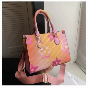 Designer 2025 new casual handbag fashion chain crossbody bag women's mini large capacity 22