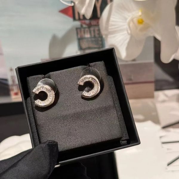Fashion Stud Earrings Woman Luxury Designer Earring Multi Colors C Letter Jewelry Women 18k Diamond Wedding Gifts