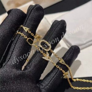 Women Bracelets Bangles Necklace With Box Different Style Good Quality 21511 19738