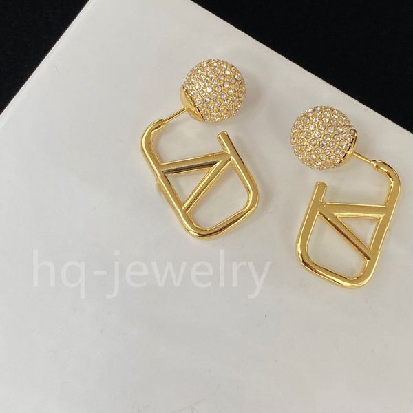 2023 earrings designer for women stud luxury gold heart shape pearl crystal gold double V letter 925s silver jewelry classic 30