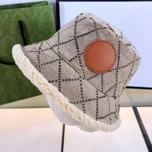 Winter Cashmere Bucket Hat Designer Men Woman Letters Embroidered Lamb Hats Casquettes Fashion Wool Fisherman Cap Stingy Brim Hats