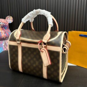 Designer Pet Bag Luxury Puppy Kitten Suitcase Genuine Leather Sling bag Classic brand Tote bag Outdoor Travel Walking Correct version High quality