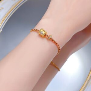 S925 Silver Fashion Bracelet for Women, Gold Plated with Diamond-like Charm, Elegant Woven Design