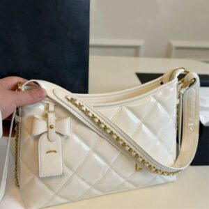 2025 Woman Diamond Tote Bag Designer Bag Totes Shoulder Bags Fashion Handbags Baguettes Hobos Patent Leather 4 Color