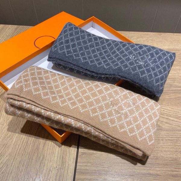 Designer Winter Scarf Unisex Elegant Scarves Fashion Warm Shawl for Man Women 2 Colors