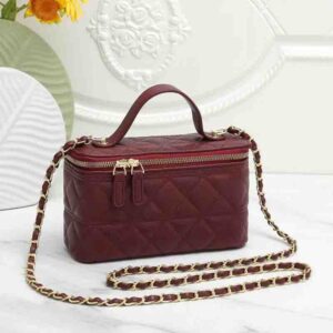 9A Womens Vanity Box Designer Cosmetic Bags Top Handle Tote Quilted Matelasse Chain Crossbody Shoulder Handbag Cosmetic Caid Lipstick Holder Mini Crossbody Bag 23m