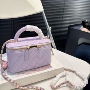 Designer bag Makeup Bag Crossbody Bag Small Vanity With Chain quality leather Crossbody Bag saddle bag luxurysHandbagsl Zipper cosmetic bag 16m