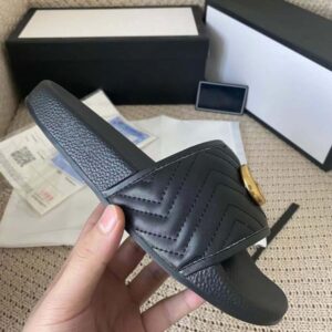 Mens Womens Slippers Brand Designer Sandals Flat Versatile Leather Casual Comfort Flip Flop black floral flowers green flowers shoes Fashion luxury summer sandals