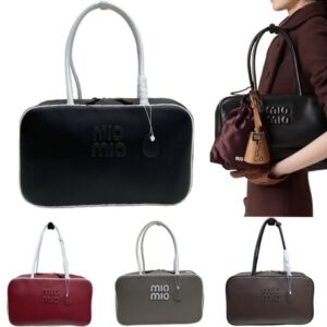 2025 New Designer Bag Tote Bag Luxury Bag High Quality Handbag Large Capacity Underarm Bag Simple Commuter Long Handle Briefcase