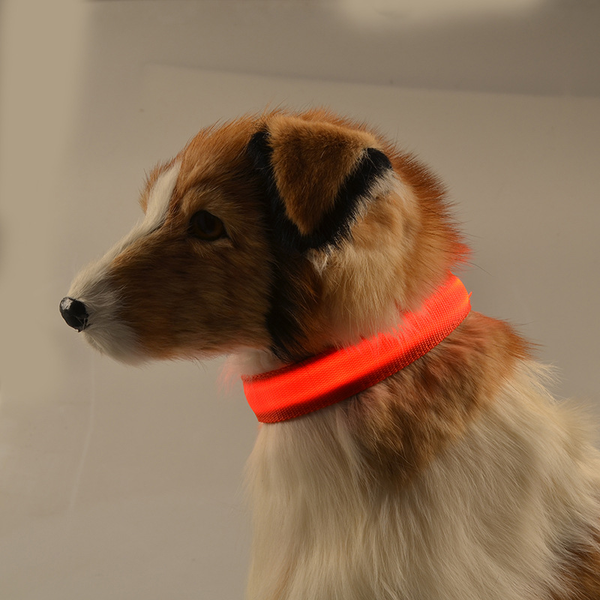 Small Medium Dog LED Lighted Reflective Collar Long Lasting Geometric Design Ideal For Evening Walks