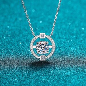 925 Sterling Silver Moissanite Necklace for Women, Simple Minimalist Pendant, Korean Style Fashion Necklace, Trendy Jewelry for Daily Wear