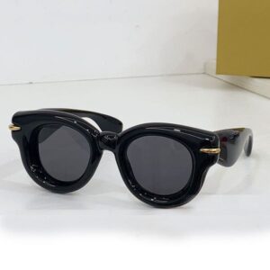 Summer cartoon series sunglasses for Men, sunglasses for Women designers, classic protective sunglasses have glasses box