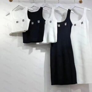 Luxury Letters Slim Tank Top Designer Camisole Women Knitted Vest Fashion Fit T Shirt Vests Summer Tshirts Round Neck Clothes Sleeveless Shirts BFD2503103