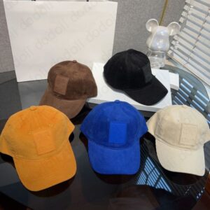 Ball Caps Designer Corduroy Baseball Cap Winter Hats For Woman Mens Fashion Adjustable Hat 6 Colors Top Quality