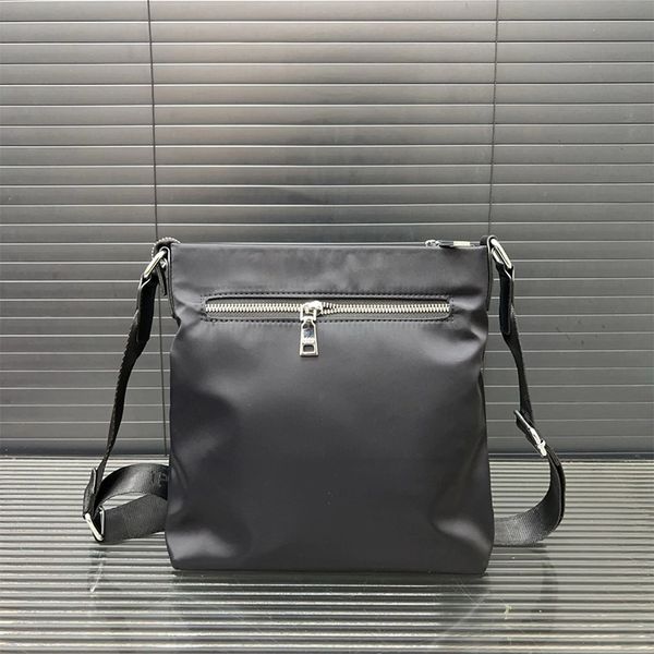 Mens Shoulder Bags Canvas Designers Messenger Bag Famous Trip Postman Classic Handbag Briefcase Crossbody Bags SML