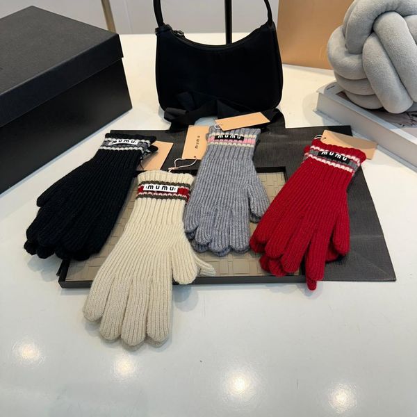 Designer Mens Autumn Gloves Warm Luxury Winters Womens thickening Knitted Fashoin glove Five Fingers Cold proofs Touch screen Mittens