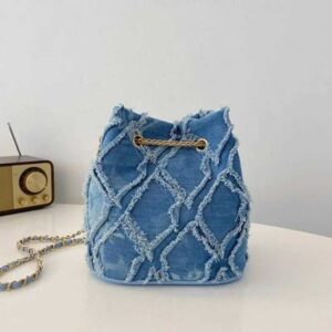 Womens denim bucket womens handbag denim canvas bag underarm bag Metal chain designer large capacity cross body new shoulder messenger bag underarm bag