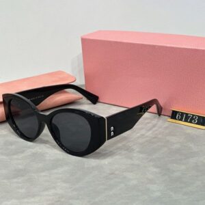 Designer Sunglasses Unisex Classic Regulars Sunglasses Retro Rendering Casual Fashion Sunglasses With 8 Colors Options