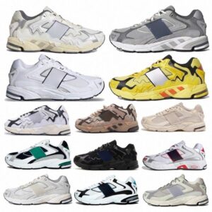 mens shoes new designer bad bunny fashion classic casual shoe threecolor men and womens low running thick sole outdoor sports shoes e T02O#