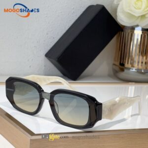 Designer Sunglasses Shades Fashion sunglasses Classic Sun glasses for Women Luxury Eyewear Color Optional Black Box 160s