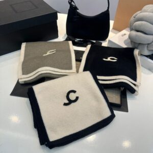 Designer Scarf Women Cashmere Knitted Longs Scarf for Autumn and Winter Warmth Fashion Edge Knitted Style Travel and Festival Gifts